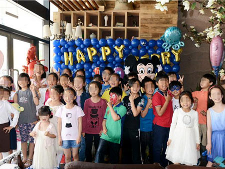 儿童生日派对气球背景墙